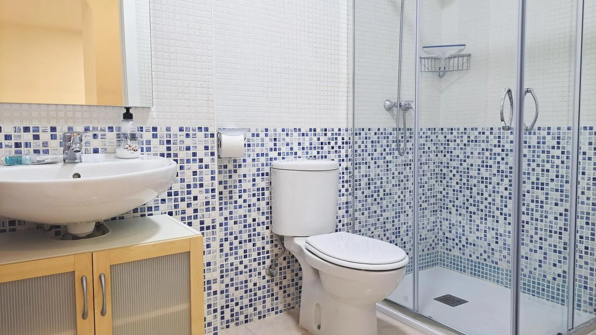 2A Linea De Mar, Playa De Lloret, Centro Historico Lloret de Mar Appartement